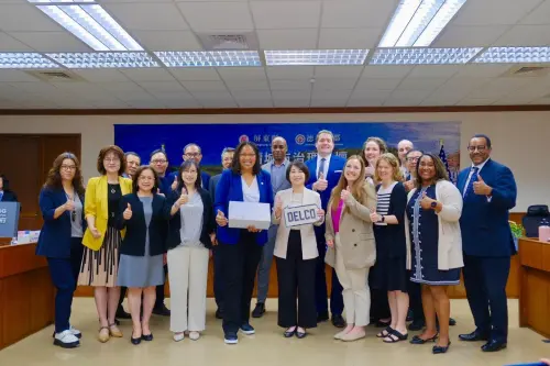 ▲今年4月美國德拉瓦郡與本縣簽訂姐妹城市。（圖／屏東縣府提供）