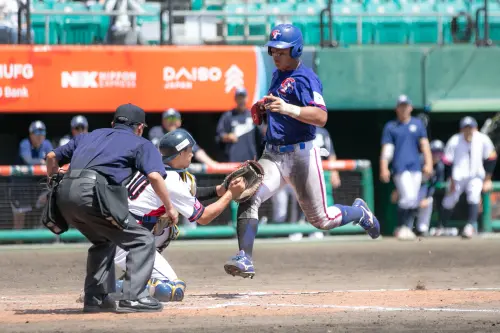 ▲U18中華隊曾聖恩與韓國隊捕手發生本壘攻防戰。（圖／中華棒協提供）
