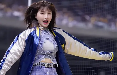 峮峮將在19日現身台北大巨蛋應援。(圖/峮峮IG@qun_04) ▲峮峮是本次中華隊應援團的領軍人物。(圖/峮峮IG@qun_04)