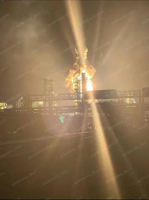 烏克蘭無人機襲擊成功「俄羅斯最大煉油廠」火光衝天畫面曝
