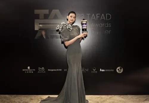 ▲超級名模獎。（圖／翻攝自910lin）