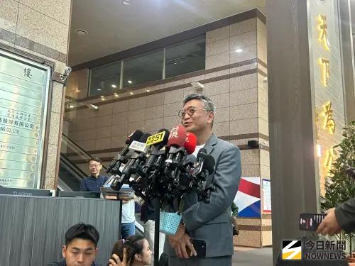 張亞中領表開砲黨中央　直呼「不該否認韓國瑜選總統可能性」
