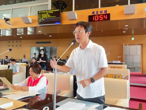 台中新光三越將復業　議員：氣爆真相？
