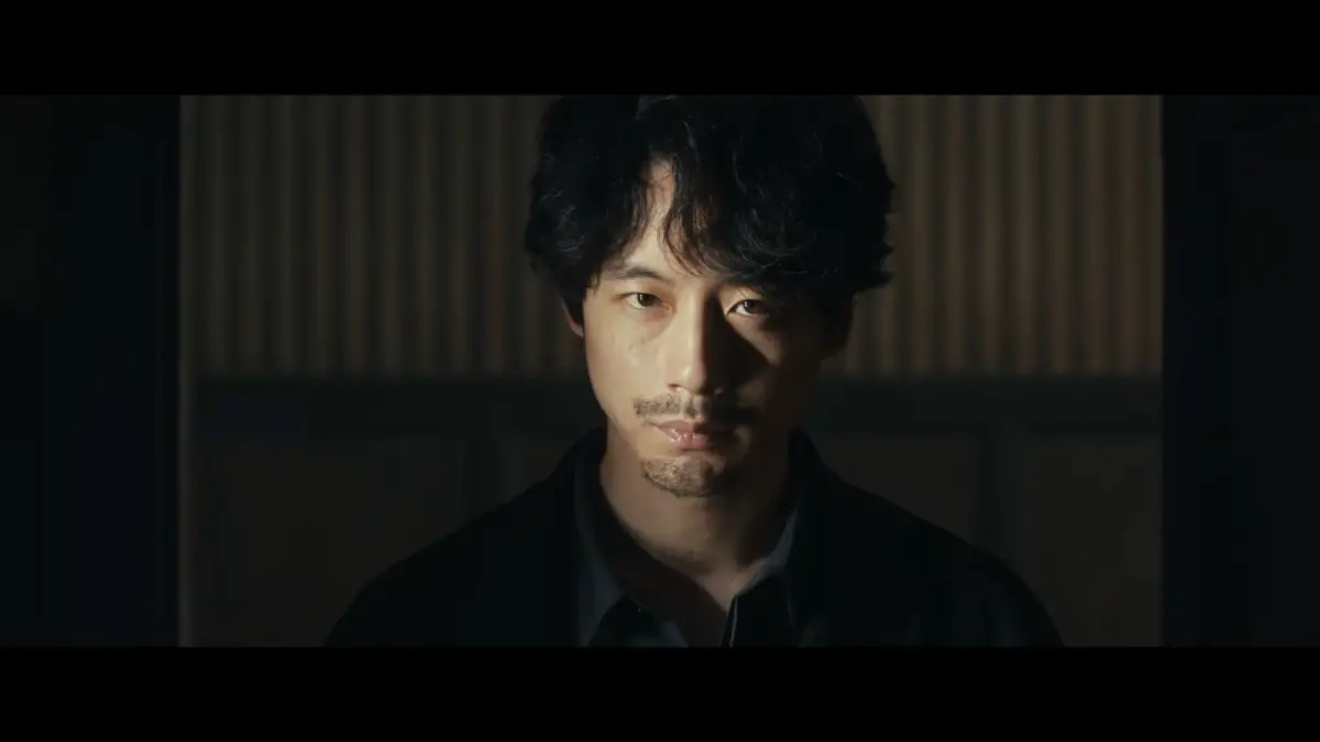 ▲坂口健太郎（如圖）爆出腳踏兩條船，交往髮型師女友Rumi Hirose（廣瀨瑠美）還劈腿永野芽郁，形象慘跌。（圖／부산국제영화제Busan International Film Festival YouTube）