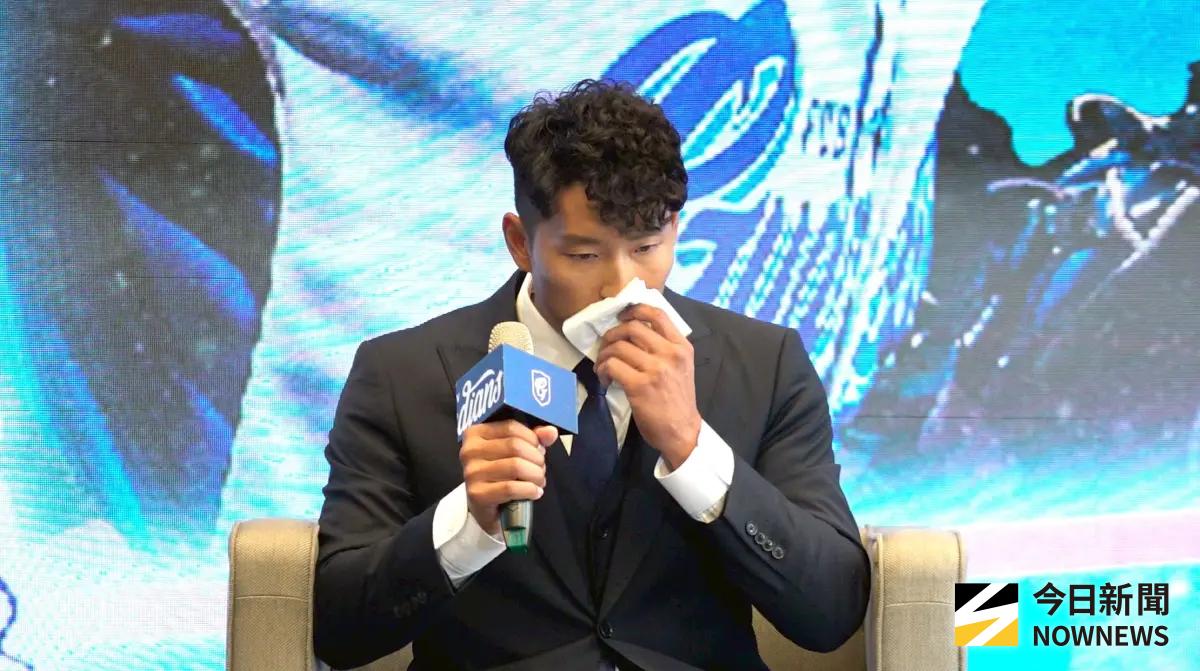 ▲富邦悍將林哲瑄宣告引退的日期，正好與申皓瑋生日同天，他笑說申皓瑋會永遠記得他。（圖／記者陳云茹攝,2025.09.15）