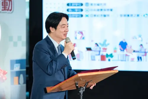 President Lai Ching-te talks about long-term care. (Office of the President)