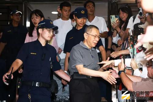 曝柯文哲害怕見人群　陳佩琪嘆：被關到全身是病、精神萎靡
