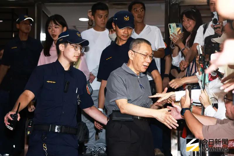 ▲柯文哲向妻子陳佩琪表示害怕見到人群，人一多就感受莫名壓力。（圖／記者葉政勳攝）