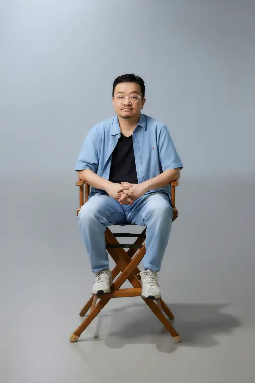 ▲延尚昊直言，看完很多楊德昌的作品後，認為一部好電影，不一定跟預算有關，所以決定拍攝《醜得要命》。（圖／2025 Plus M Entertainment and WOWPOINT All Rights Reserved）