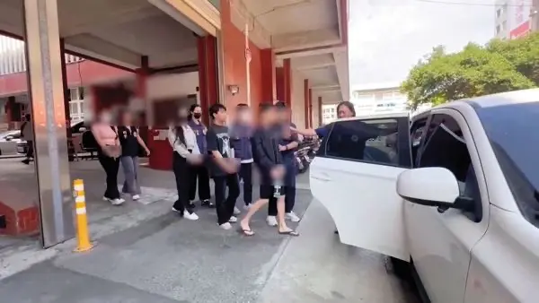 ▲檢警從藏身高雄市區豪宅的水房基地逮捕多位共犯，懷疑還有漏網之魚，正全力偵辦中。（圖／鏡週刊提供）