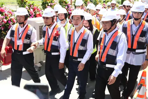 ▲賴清德出席淡江大橋合龍時呼籲，（圖／記者朱永強攝，2025.09.16）