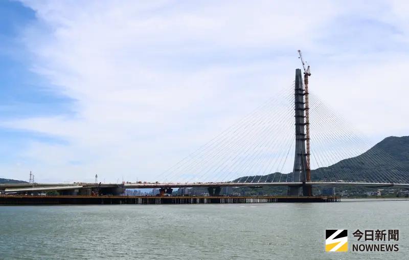 ▲淡江大橋完工將改善淡水交通，也因此帶動淡水、八里區域房市。（圖／記者朱永強攝）