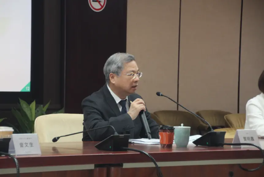 ▲龔明鑫也提到，國內社會擔心，海外布局將導致產業外移、減少在台灣投資，但他認為，有在思考做全球布局廠商並非為了節省成本而進行外移，而可視為「能量的延伸」。（圖／記者鍾泓良攝影）