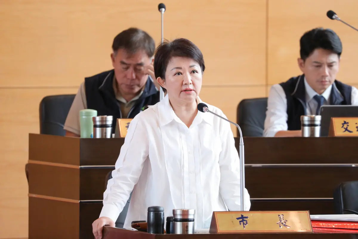 ▲台中市長盧秀燕哭窮台中第二條捷運預算幾乎被砍光，「眼淚都快要流下來了」。（圖／台中市府提供）