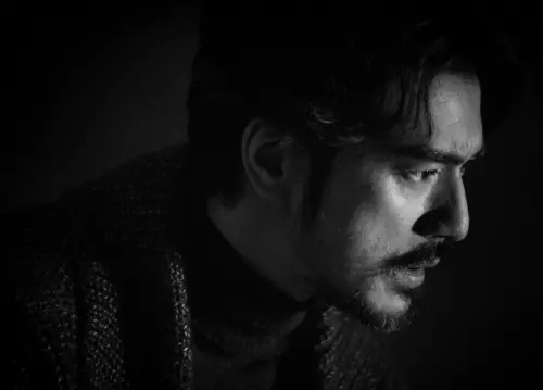 ▲金城武（如圖）睽違8年回歸銀幕的《風林火山》，將於10月上旬在台上映，將大戰許光漢的新片《他年她日》，兩代國際男神展開票房決鬥，彼此帥勁各擅勝場，就不知道賣座數字誰會勝出。（圖／壹壹喜喜提供）