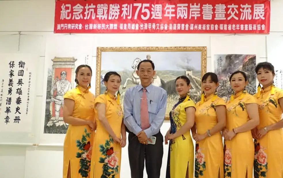 ▲網友起底文化大學60多歲住宿博士生，實為前國民黨員黃典本。（圖／黃典本臉書）