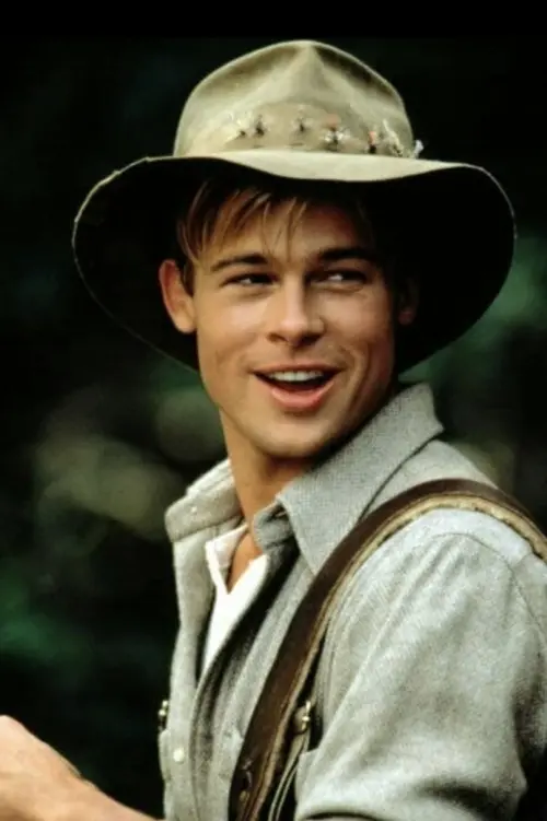 ▲《大河戀》中的布萊德彼特（如圖），被導演勞勃瑞福拍得俊美帥氣，光芒超過片中演哥哥的男主角，片子也成了布萊德彼特的代表作之一。（圖／摘自IMDb）