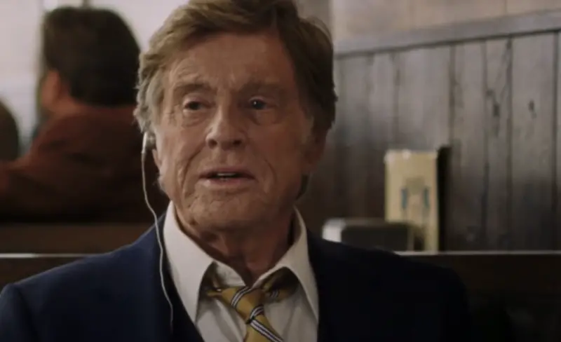 ▲勞勃瑞福（如圖）昨日過世，他一生成就輝煌，卻經歷過2次喪子之痛。次子詹姆斯在5年前就因膽管癌過世，勞勃瑞福白髮人送黑髮人相當鼻酸。（圖／翻攝自《老人與槍》）