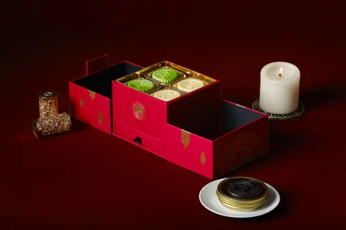 ▲超奢華的魚子醬月餅，限量僅有400盒。（圖／Royal Caviar Club提供）