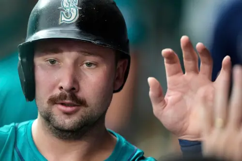 MLB／勞雷破紀錄60轟竟無緣MVP！被賈吉正面擊敗　水手社群發文了
