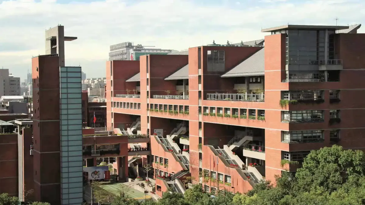 ▲復興實驗高級中學國小雙語部直升制度進行調整，引起部分家長不滿。（圖／臺北市私立復興實驗高級中學 Taipei Fuhsing Private School）