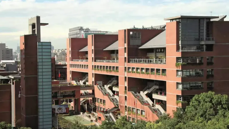 ▲復興實驗高級中學國小雙語部直升制度進行調整，引起部分家長不滿。（圖／臺北市私立復興實驗高級中學 Taipei Fuhsing Private School）