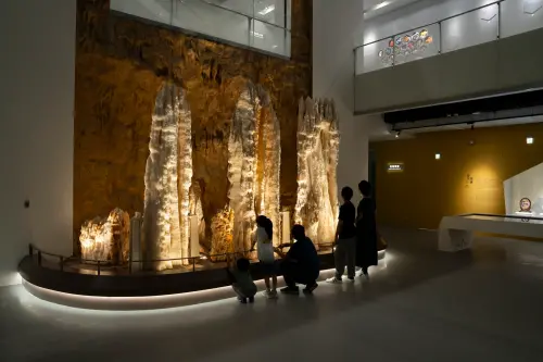 超壯觀！歷時5年籌備　全台最大礦物展《大地瑰寶》科博館登場
