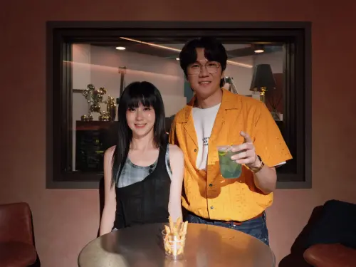 ▲白安（左）新專輯特別邀請老友宇宙人小玉（右）對談，暢談製作心得。（圖／相信音樂提供）