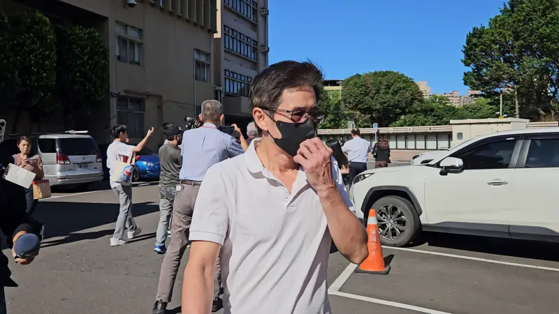    ▲家寧父親張國龍不認罪，他說自己手機常常不在身上、是太太使用，Andy跟曾淑惠在講什麼，他不清楚。（圖／記者劉松霖攝）  