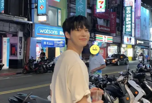 ▲道英今（20）日、明（21）日兩日來台灣舉辦solo演唱會。（圖／道英IG@do0_nct）