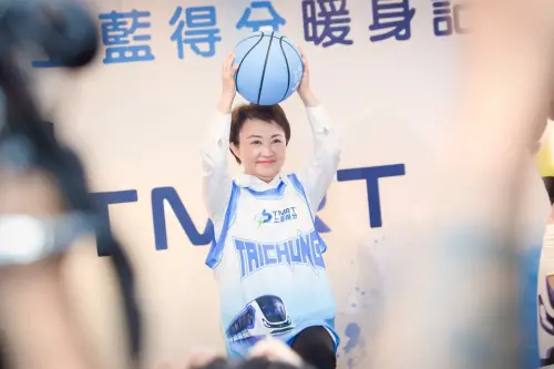 盧秀燕拔「兒少代表」！他轟聘書變廢紙：長久制度被一秒翻桌
