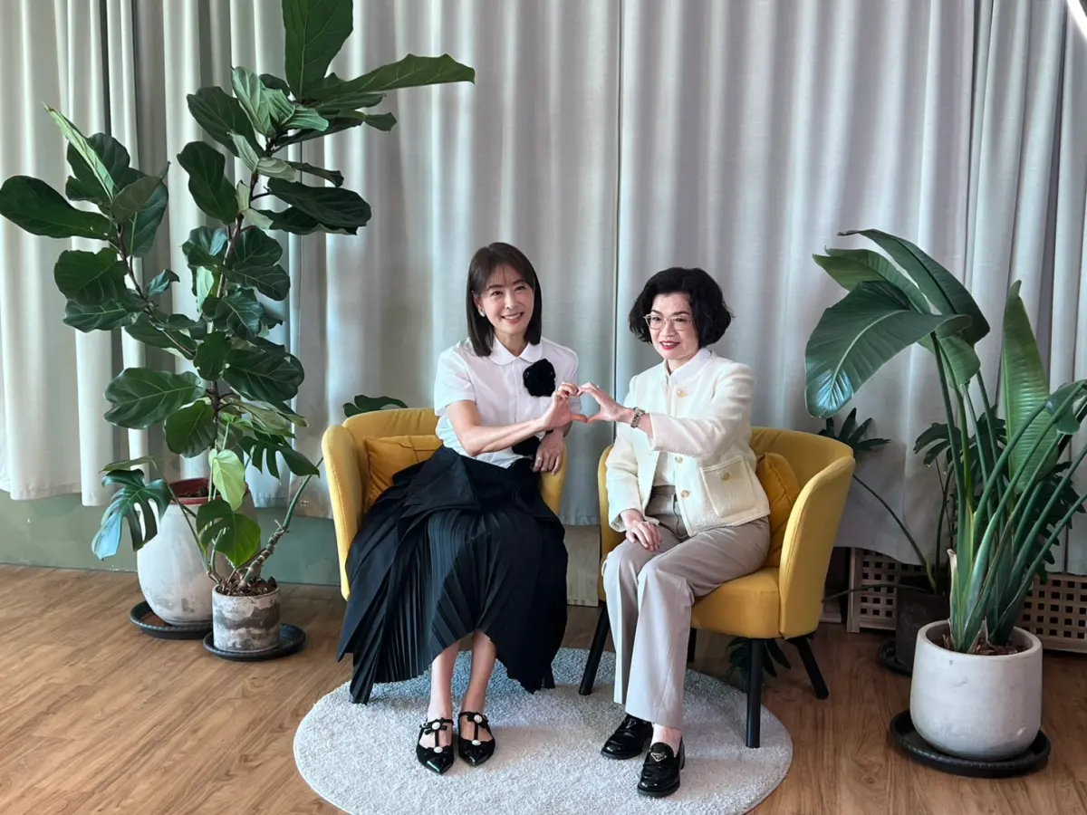 ▲台北101今年是否有把握全年營收成長5%，董事長賈永婕（左）今（17）日表示，一定努力往這目標挑戰。（圖╱記者林汪靜攝）