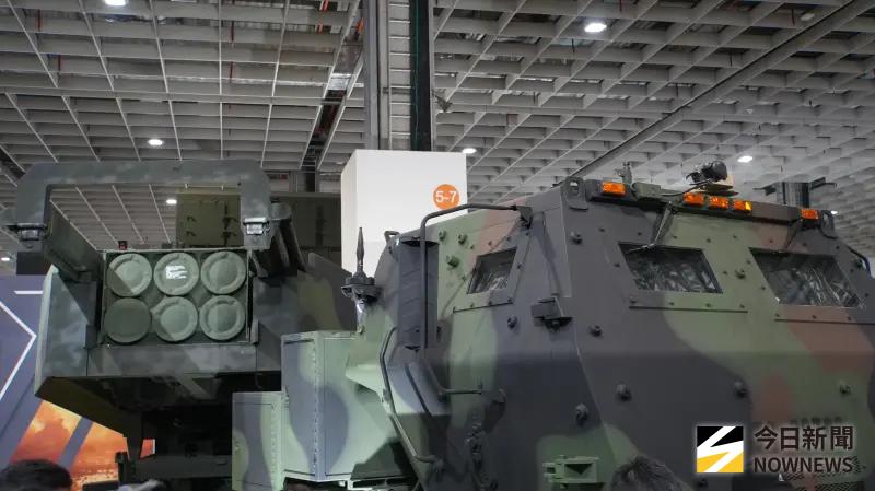    ▲海馬斯多管火箭系統發射車。（圖／記者呂炯昌攝）  
