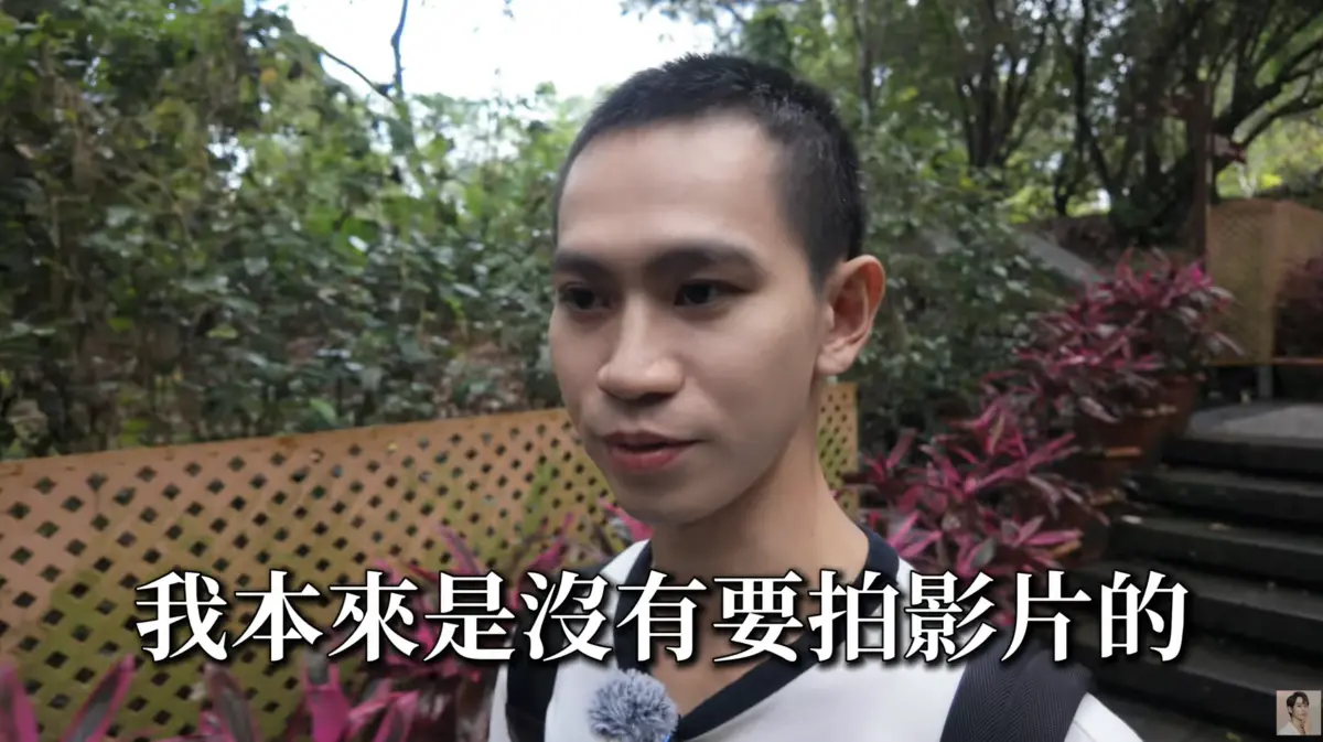 ▲Andy（如圖）與前女友家寧爭議尚未落幕，豈料近期傳出疑因心肌梗塞送醫，對此Andy也罕見吐心聲，直言自己一開始並沒有要公開張家人惡劣行徑，甚至想就這樣放手「CROWD眾量級」頻道。（圖／Andy老師 YouTube）