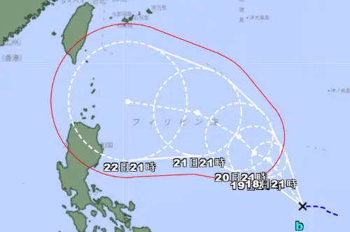 ▲日本氣象廳也預估，樺加沙到了最接近台灣的9月22日晚間9點，其暴風圈半徑將達到370公里，近中心最大風速也暴增至每秒40公尺，成為中颱強度的巨大颱風。（圖／日本氣象廳）