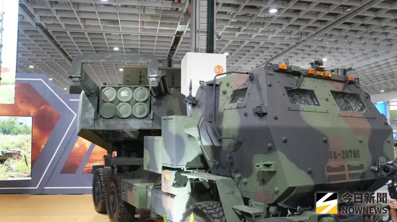    ▲海馬斯多管火箭系統發射車。（圖／記者呂炯昌攝）  