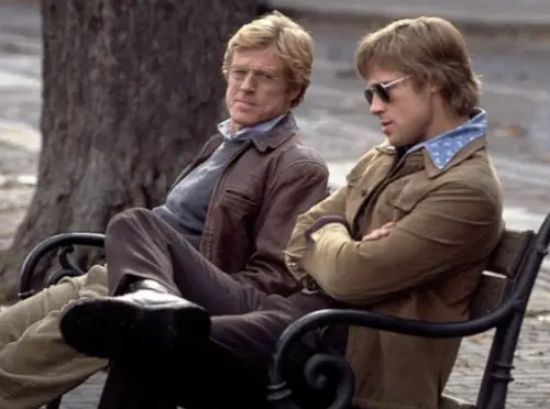 ▲勞勃瑞福（左）與布萊德彼特（右）曾一起合演《間諜遊戲》，兩人之間的師徒情誼成為好萊塢業界的佳話。（圖／摘自IMDb）