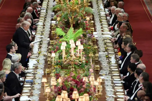 ▲英國王室在溫莎堡設國宴款待川普，排場十足，讓愛面子的川普心裡樂開花。（圖／美聯社／達志影像）