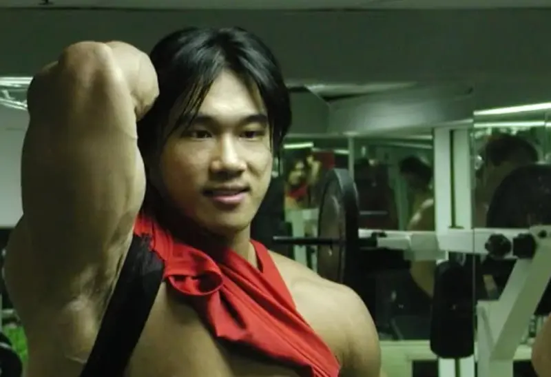 ▲大軍否認自己有指使PEETA葛格前妻栽贓他呼麻，更說是許家豪（如圖）在搞事。許家豪曾是《百戰大勝利》傻魔王、周杰倫健身教練。（圖／許家豪IG@rudes1112）