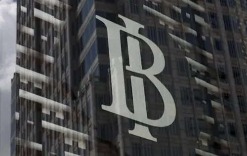 印尼央行意外降息！總統普拉伯沃壓力下出手　引發外界疑慮
