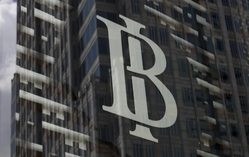 ▲印尼央行近期再度意外降息，引發市場對其獨立性及財政紀律的疑慮。（圖／路透社／達志影像）