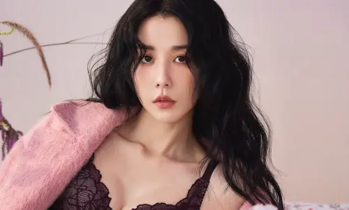 35歲邵雨薇豁出去！釦子解開露出內衣　美照吸萬人狂讚：太辣了
