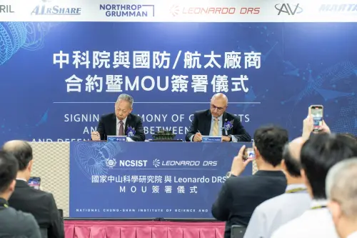 ▲中科院與義大利李奧納多簽約，合作升級M60A3戰車砲塔。（圖／中科院提供）