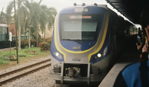 泰中馬寮全程僅九天！東協貨運快線火車上路　降低物流成本30%
