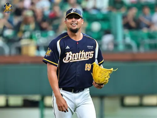 ▲綜觀整個賽季，因為韋禮加在7月底才被官宣簽約，因此他本季至今僅出場3場共投19.1局，雖然尚未拿下本季第一勝，卻擁有高達聯盟PR95的獨立防禦率。（圖／中信兄弟提供）