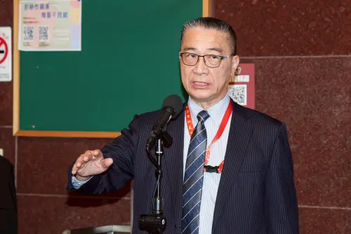 徐國勇「衛生紙說」哪裡錯了？AI揪問題超精準　黃揚明給超高評價
