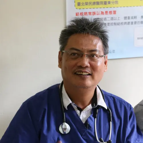 「超人醫師」徐超斌病逝！為南迴醫療奮鬥一生　中風罹癌持續奔走
