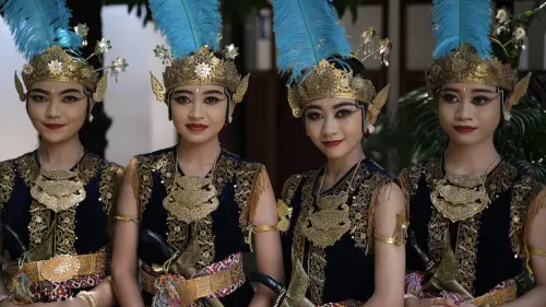 蠟染之都大揭秘！《南國啟示錄》實地走訪印尼日惹
