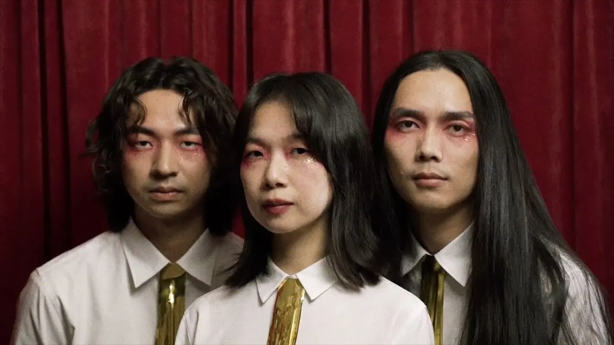 ▲2025金音獎今（19）日公布入圍名單，其中百合花樂團（如圖）入圍6項，而今年的特別貢獻獎則是因得獎者個性低調婉謝而從缺。（圖／翻攝自百合花樂團YouTube@百合花Lilium）