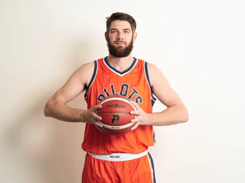 PLG／中華隊歸化球員阿提諾重返台灣籃壇！正式加盟桃園領航猿　
